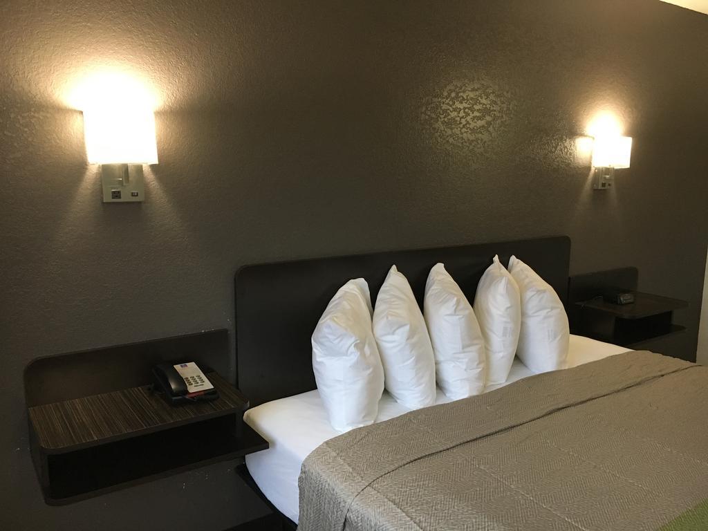 6 Pensacola, Fl Hotel Pensacola