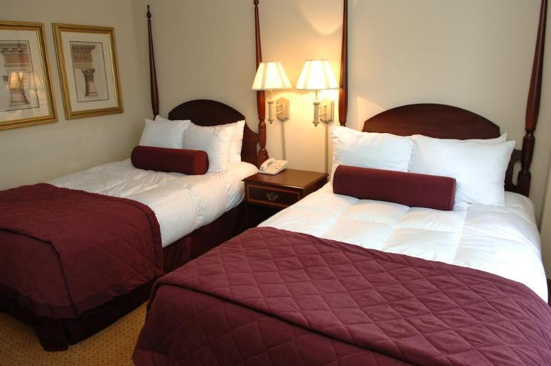 Hotel Embassy By Hilton Downtown Orlando