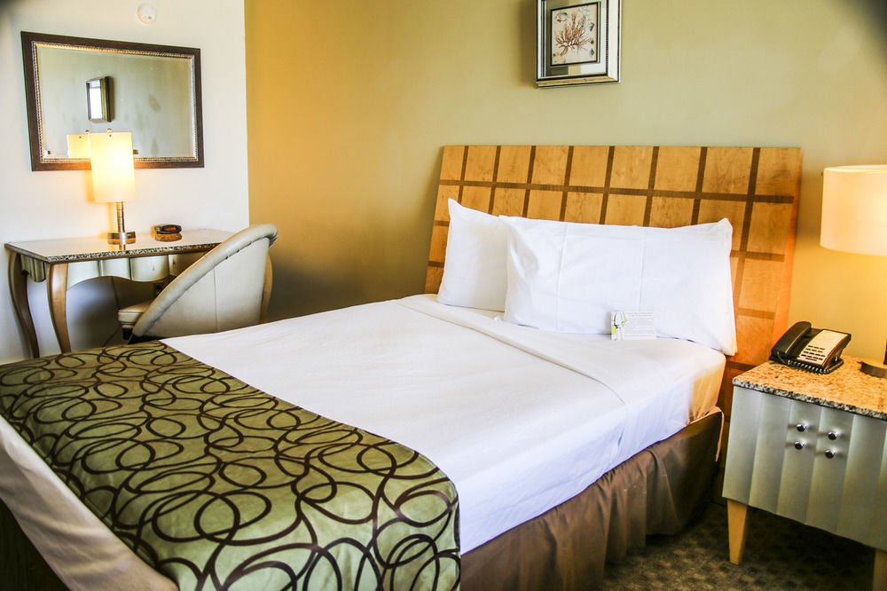 Tower Beachfront Hotel, A By The Sea