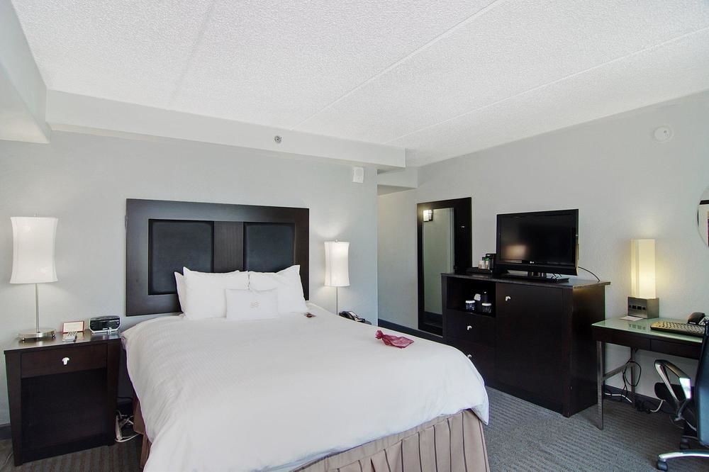 Hotel Alba Tampa, Tapestry Collection By Hilton 4*