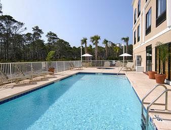Wingate By Wyndham Hotel