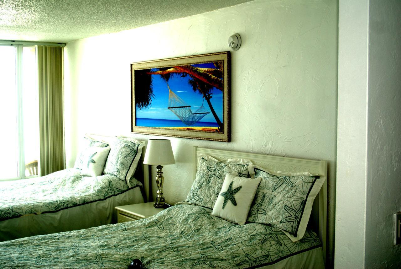 Pirates Cove Studios! Daytona Beach Shores