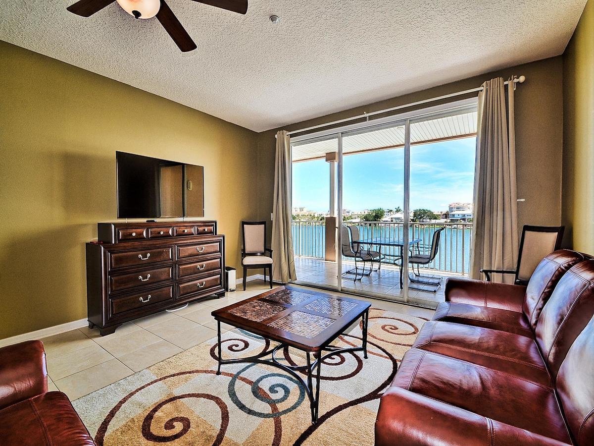 Apartment Island Key 302 *
