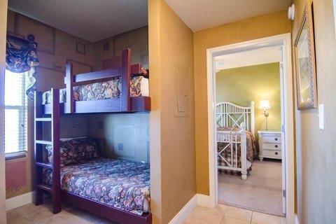 Apartment Laketown Wharf Panama City Beach