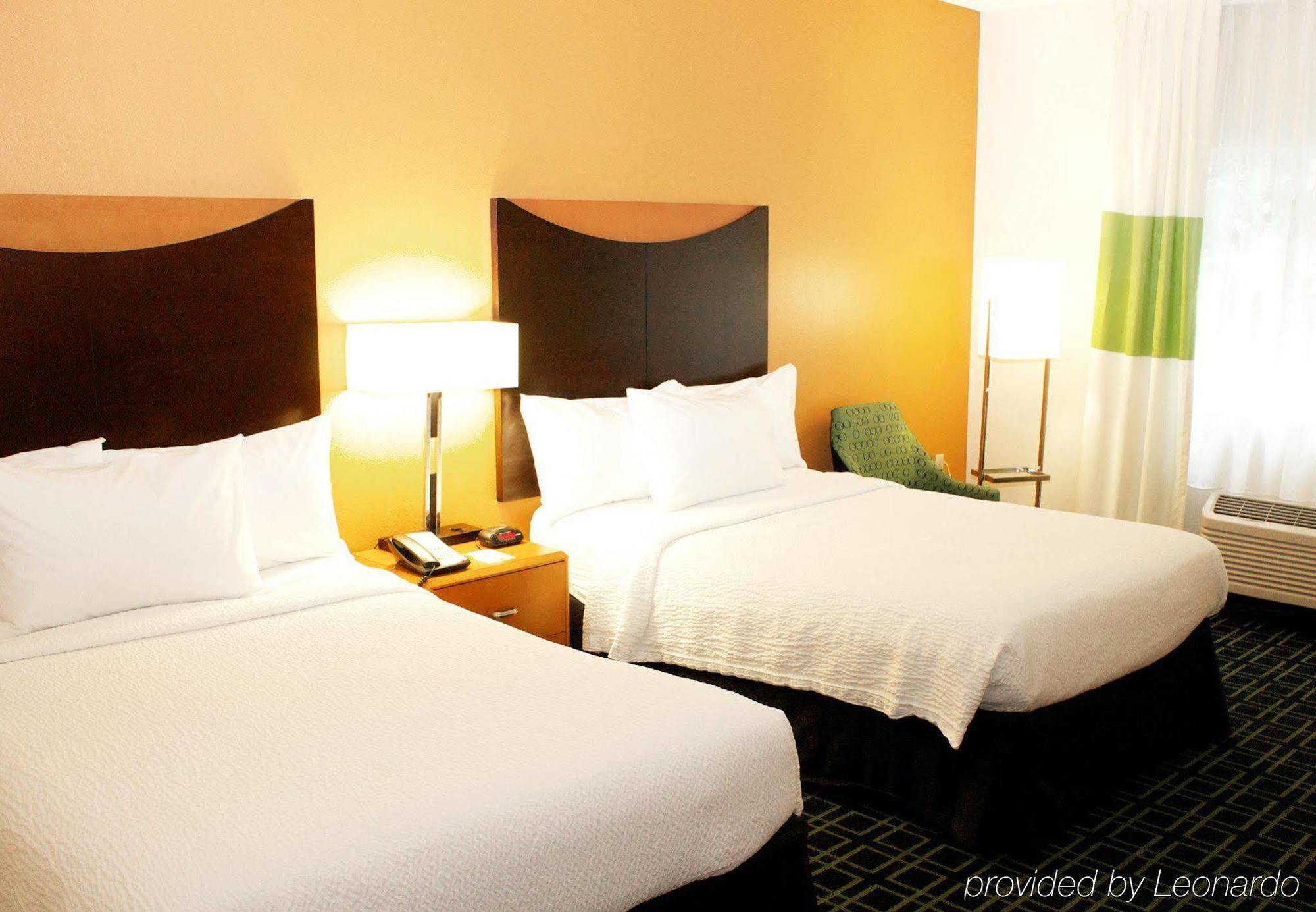 Hotel Fairfield And St Petersburg Clearwater