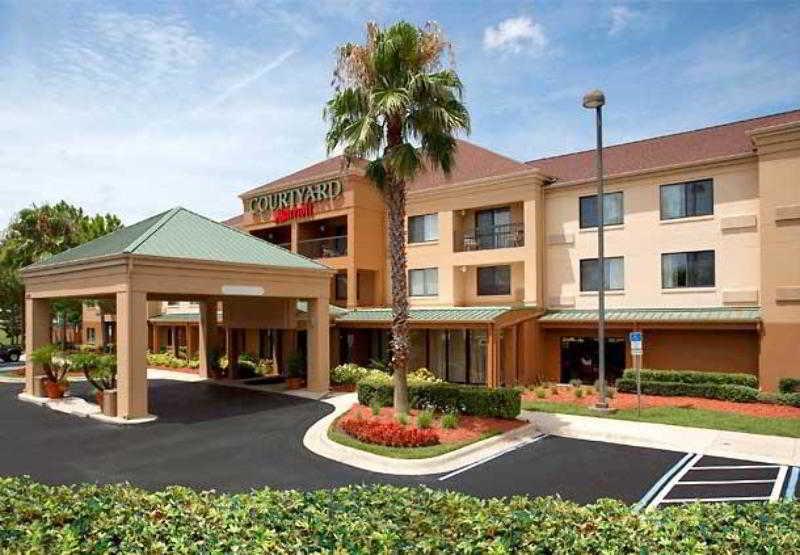 Courtyard By Marriott Daytona Speedway/airport
