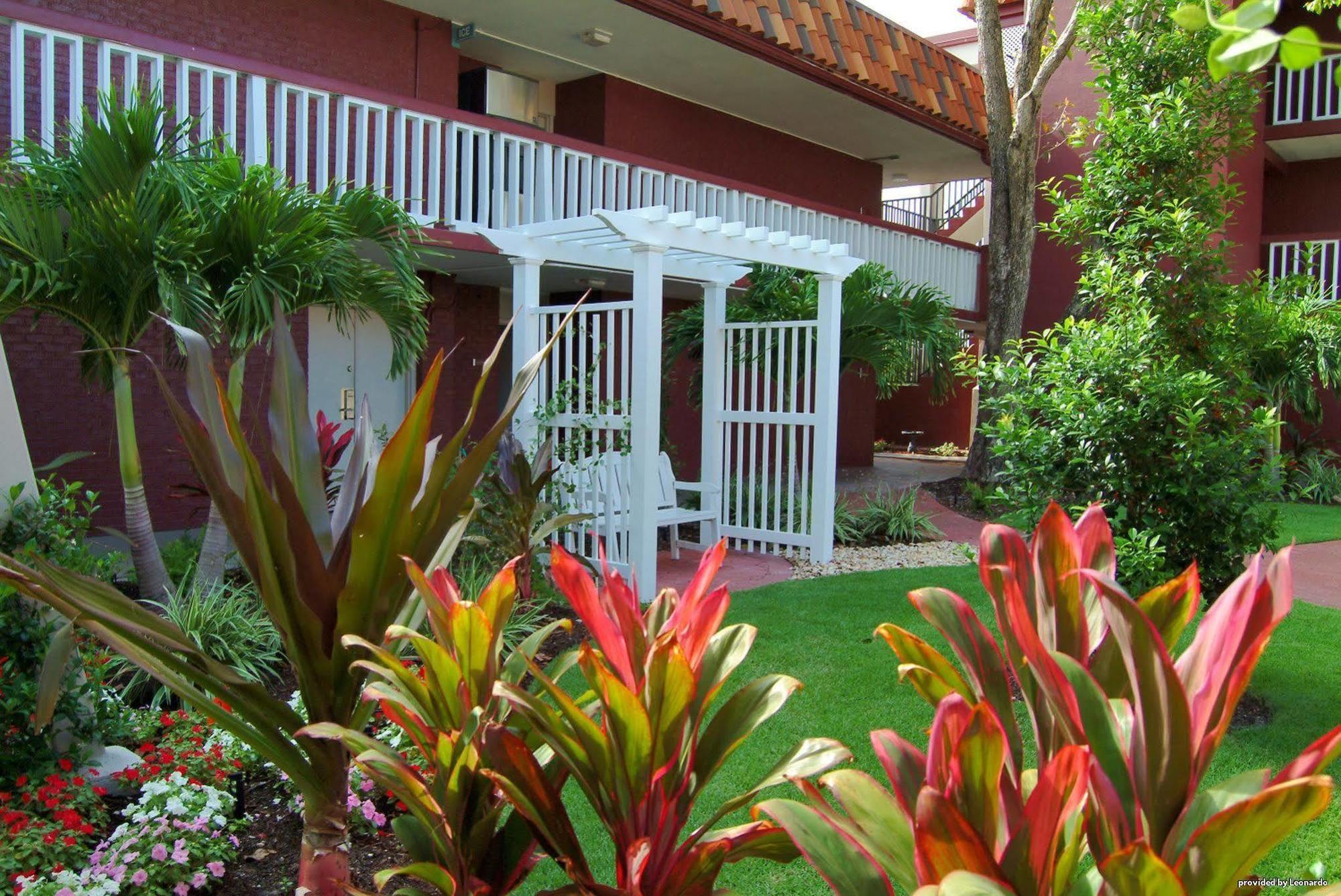 Baymont By Wyndham Hotel 2*