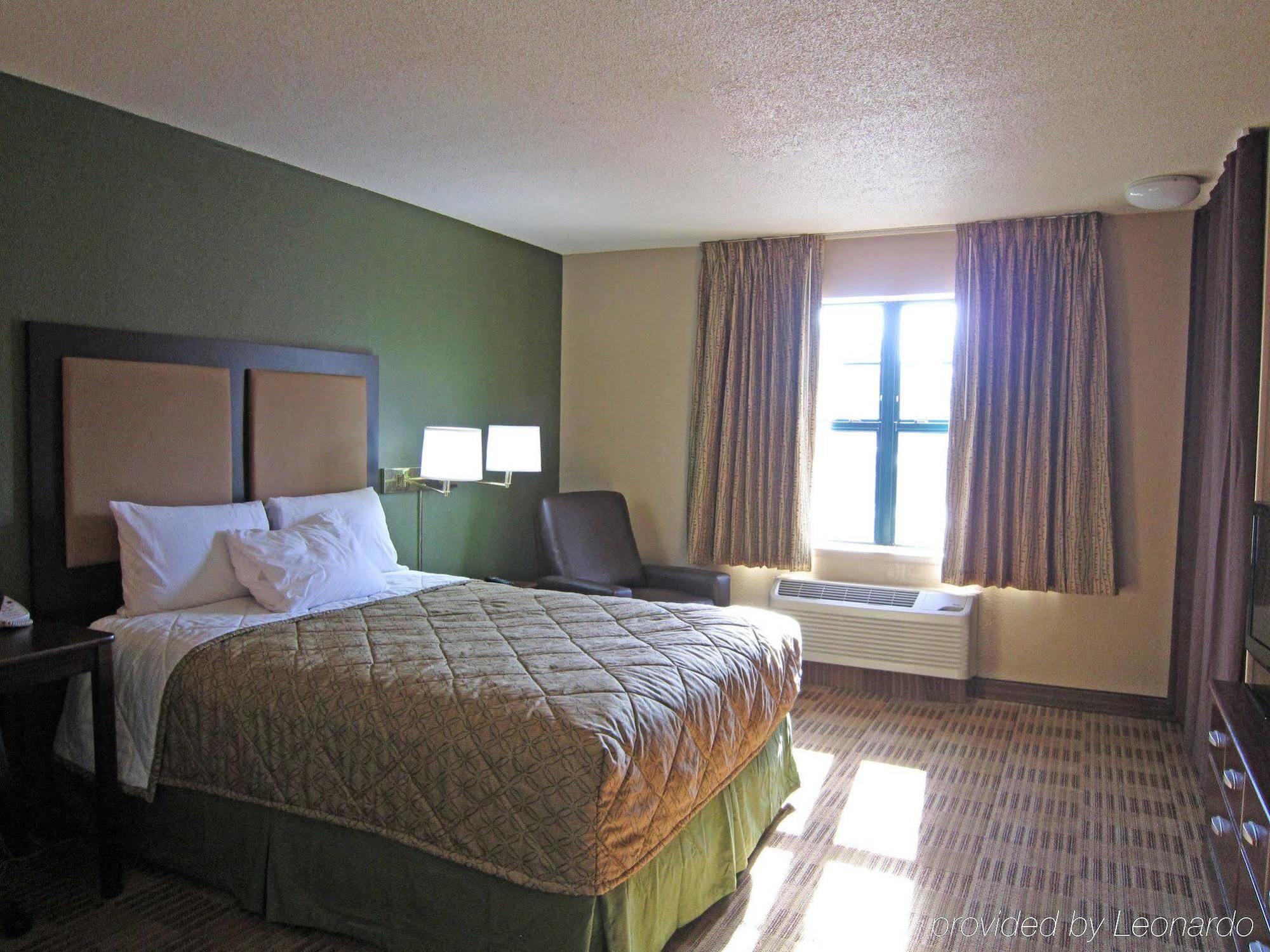 Extended America - St Petersburg - Clearwater - Executive Dr Hotel 2*