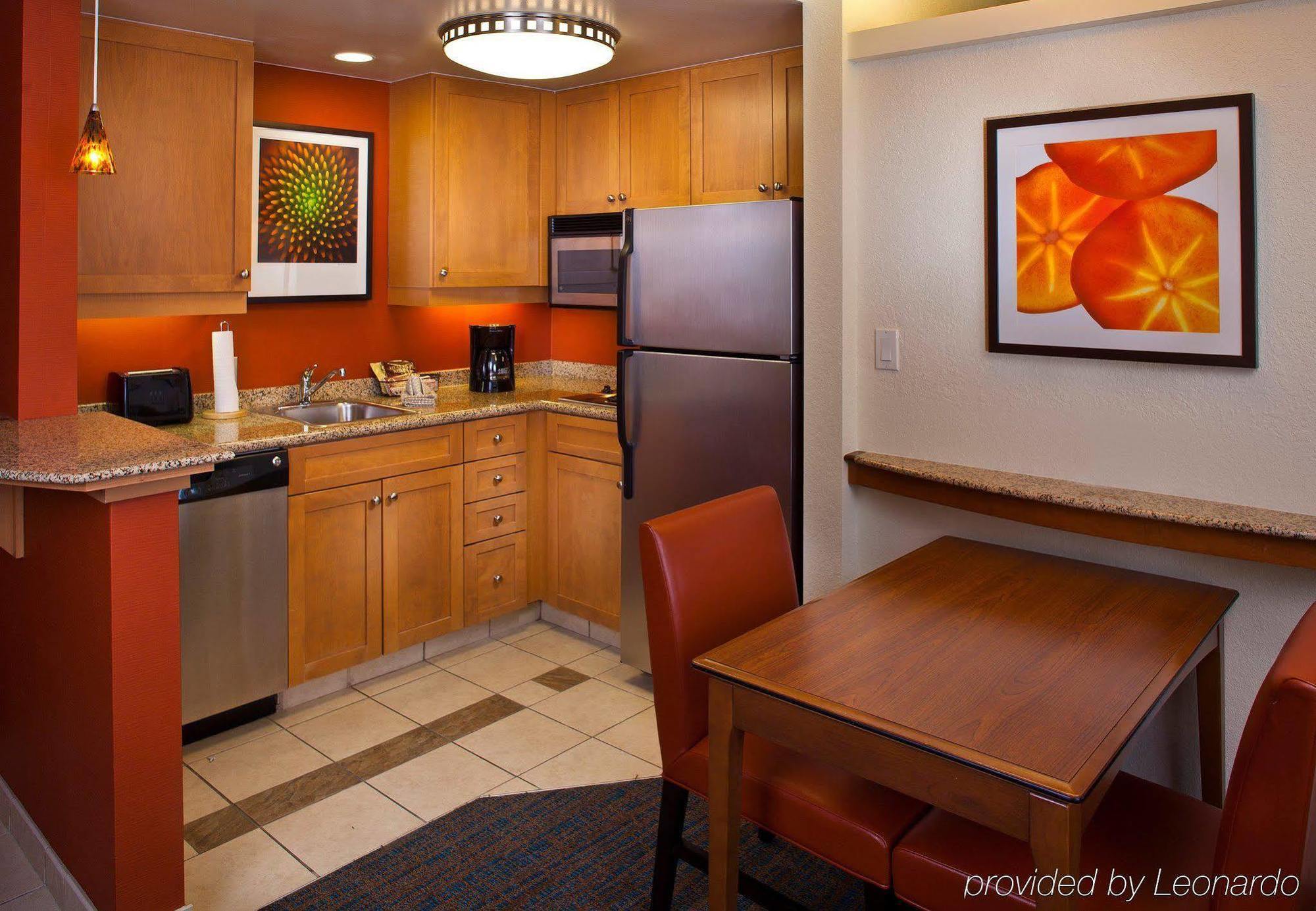 By Marriott Daytona Speedway/airport 3*