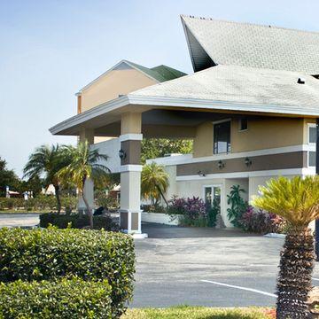 Ramada Downtown