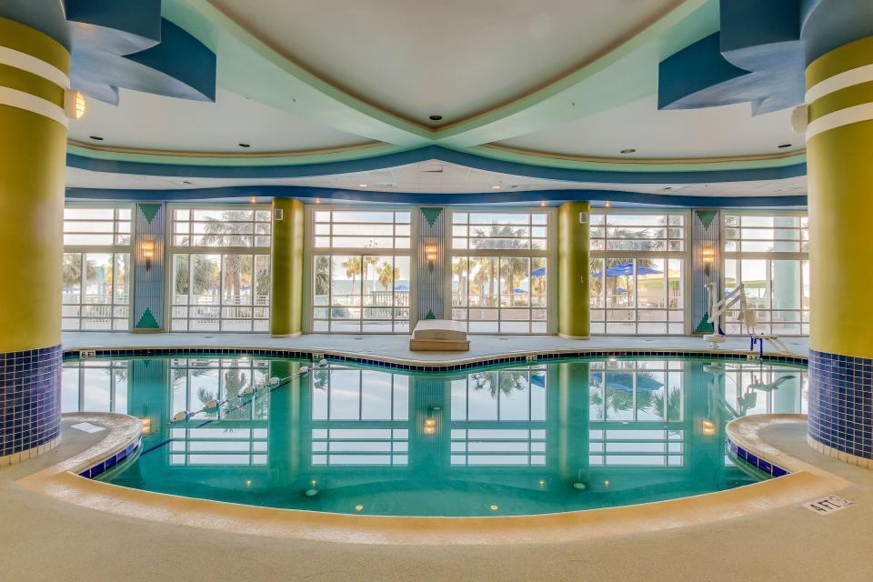 Apartment Penthouse Floor 1 Bedroom Direct Oceanfront Wyndham Ocean Walk - Daytona Funland 1908 Daytona Beach