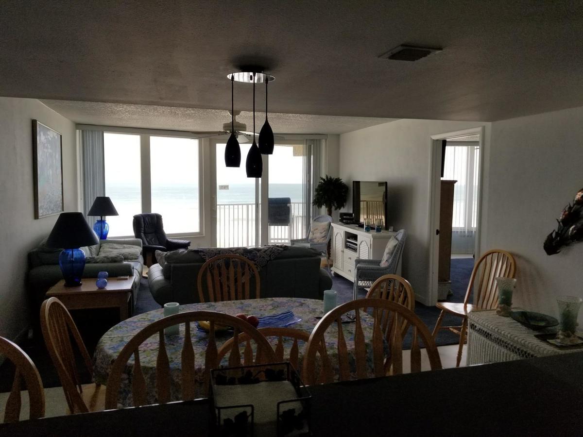 Pirates Cove Studios! 3*