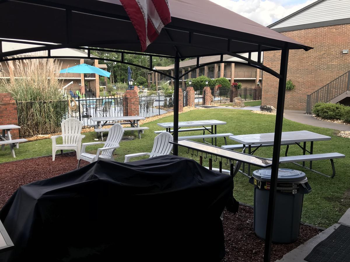 Motel At Home Inn - Pensacola 2*