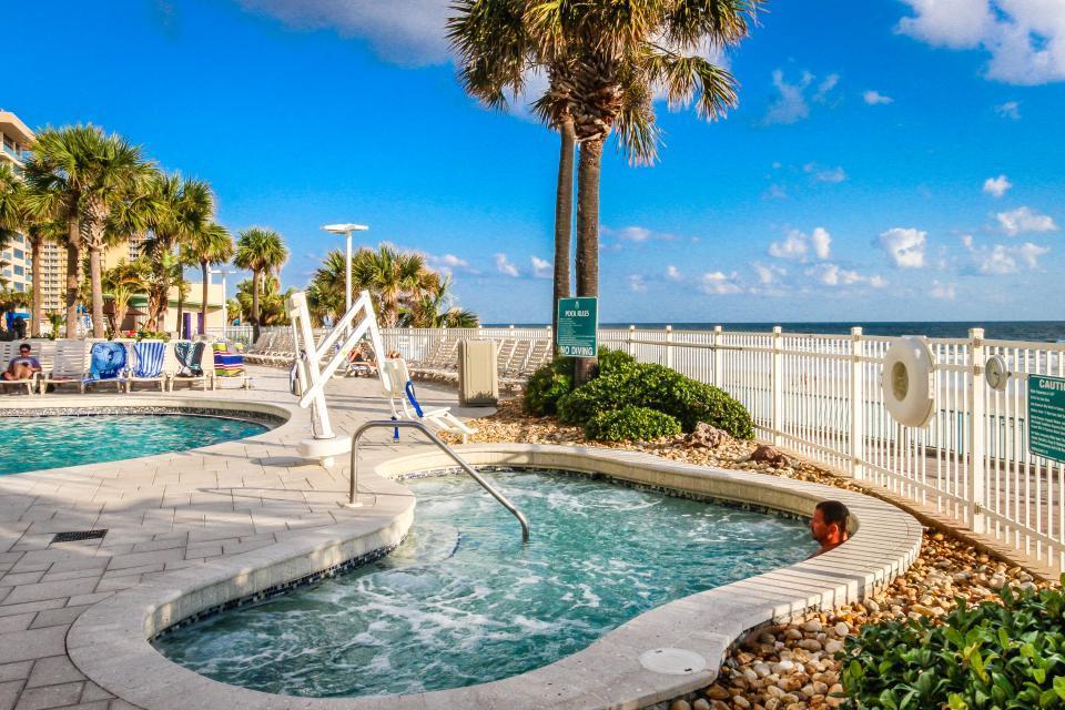 Apartment 16th Floor 1 Bedroom Direct Oceanfront Wyndham Ocean Walk Daytona 1605