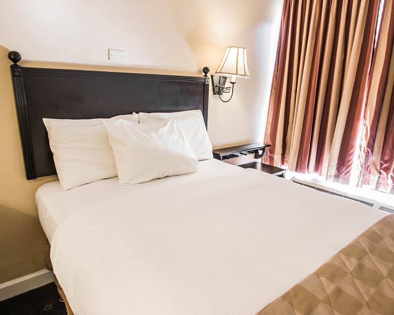 Belair Orlando Near Florida Mall Hotel 2*