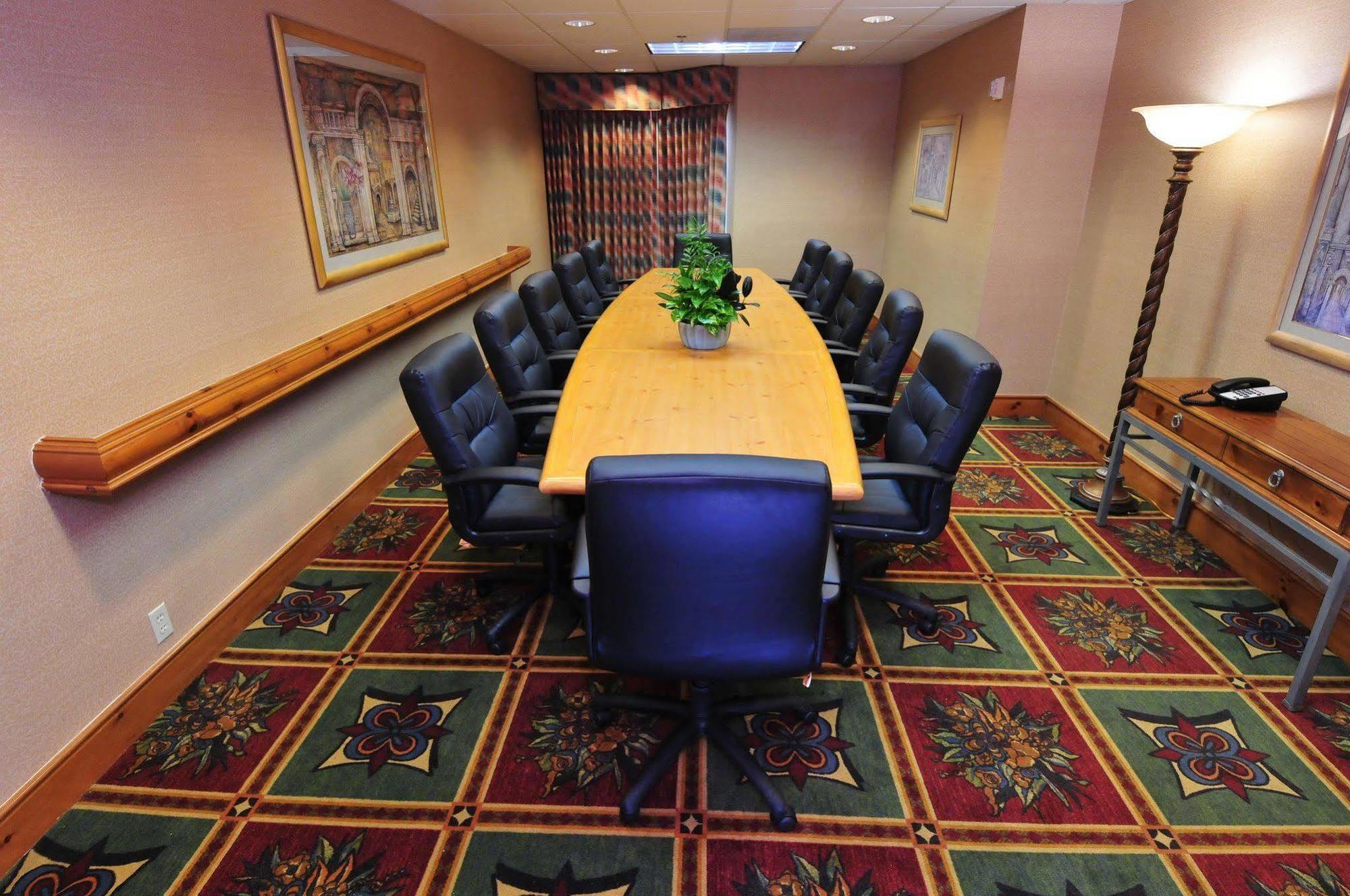 Hotel Homewood By Hilton St. Petersburg 3*