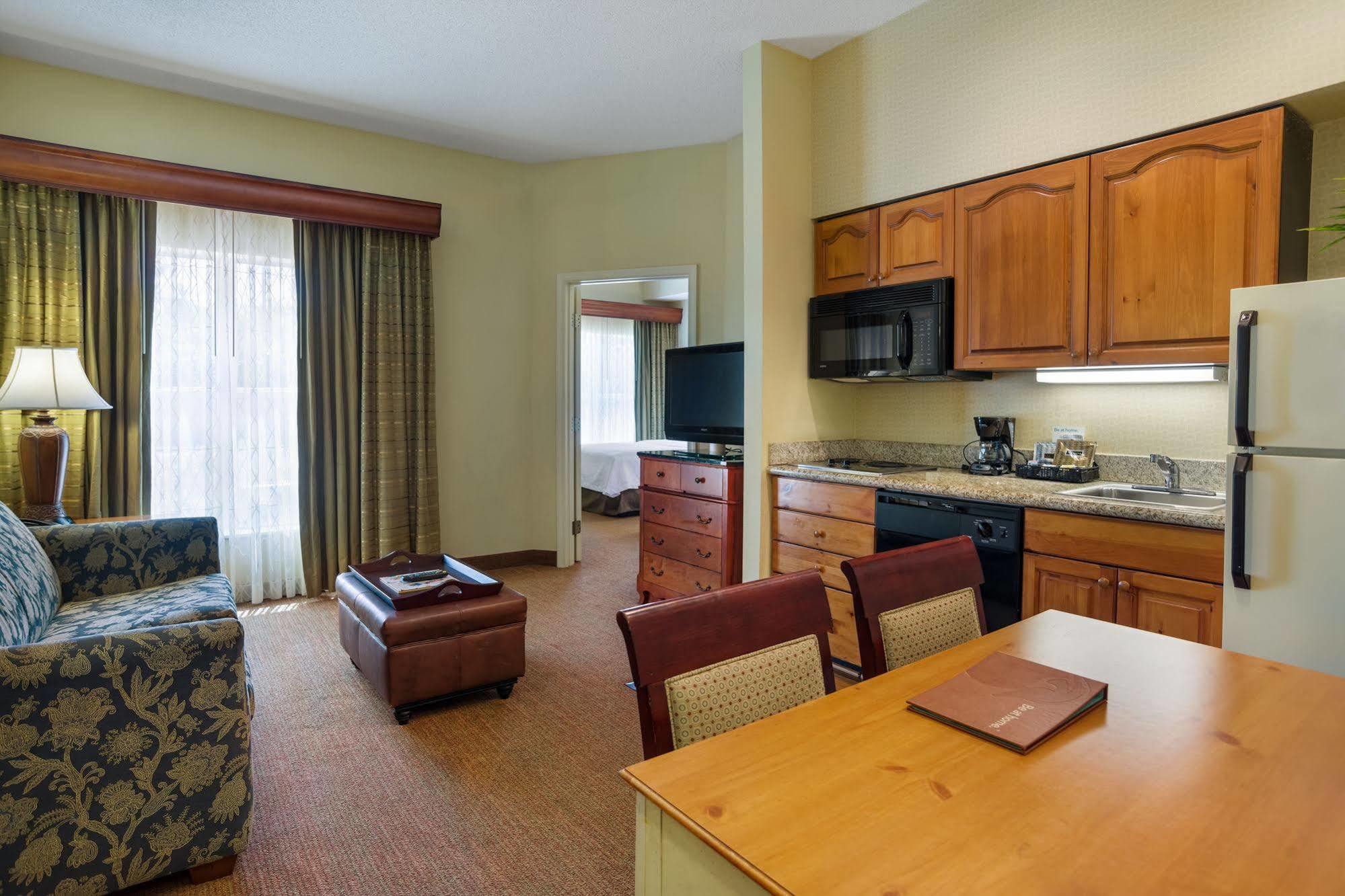 Hotel Homewood By Hilton St. Petersburg 3*