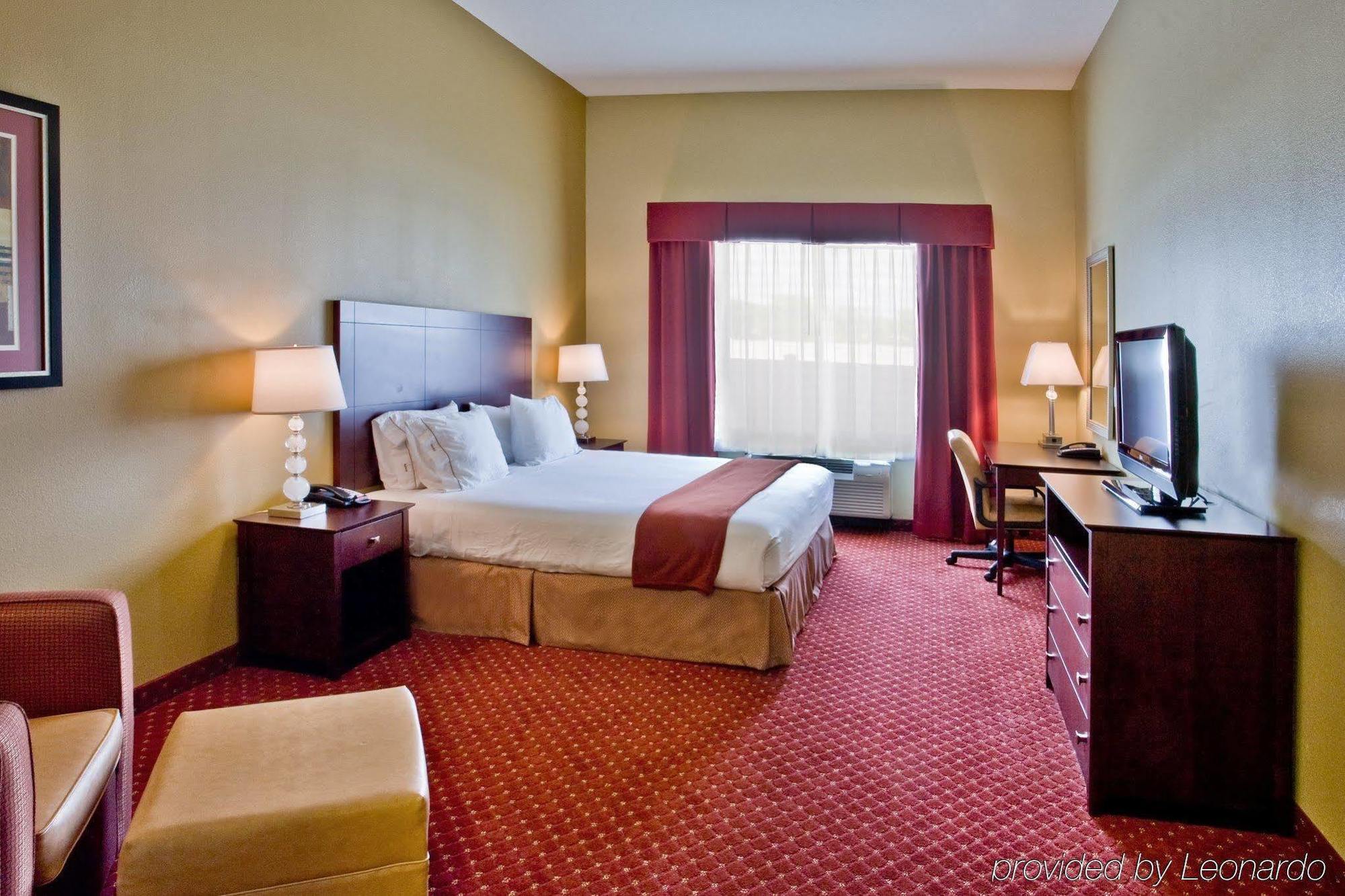 Hotel Express Orlando - South By Ihg