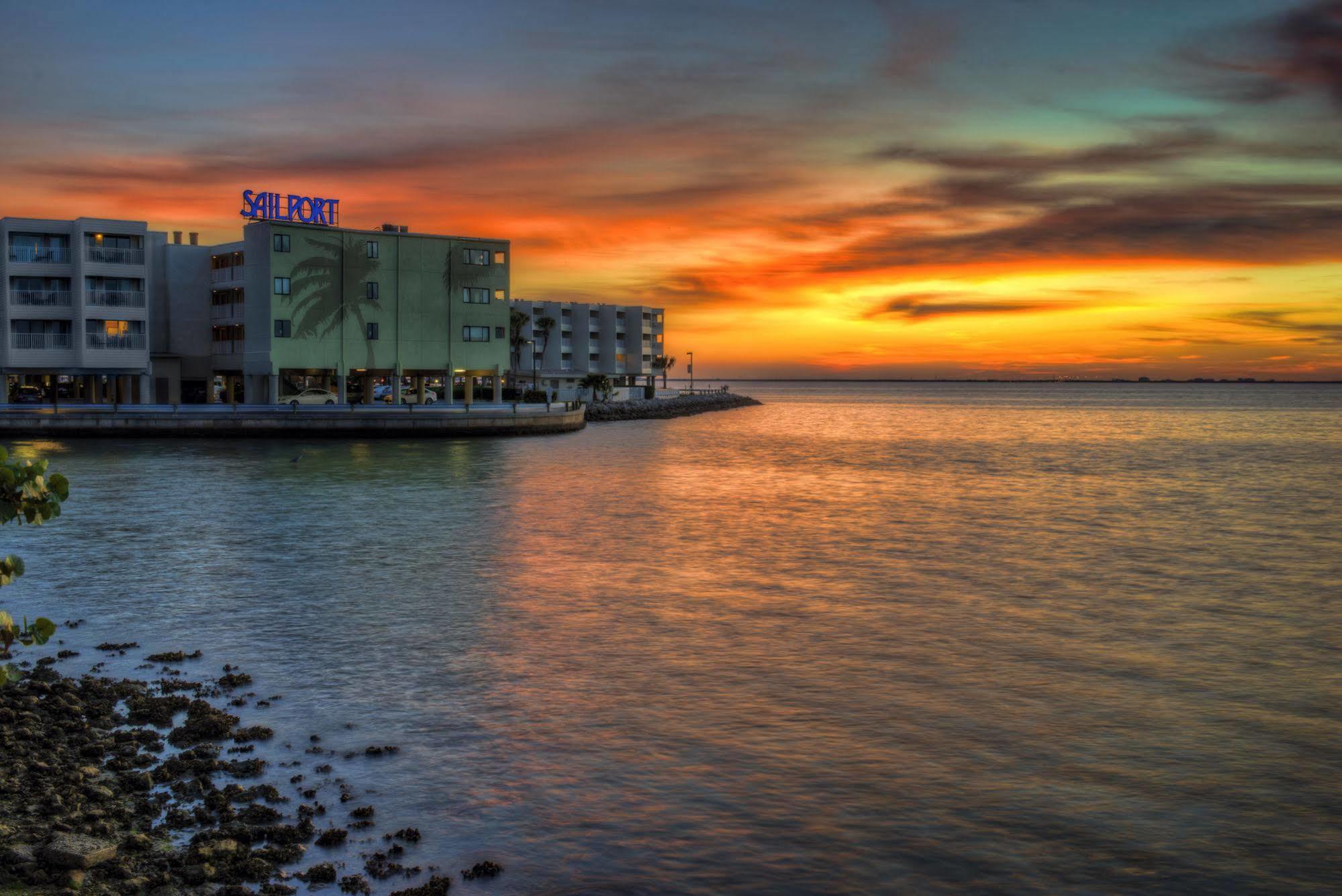 Sailport Waterfront Resort