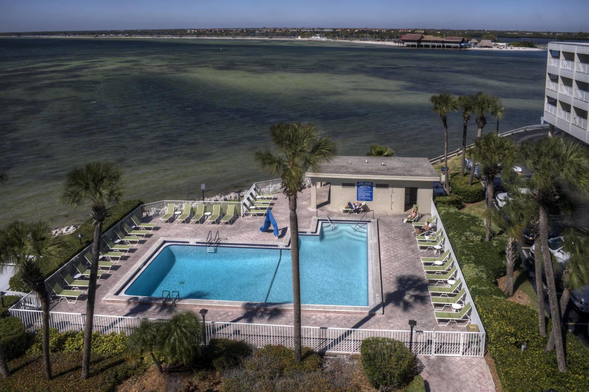 Sailport Waterfront Resort
