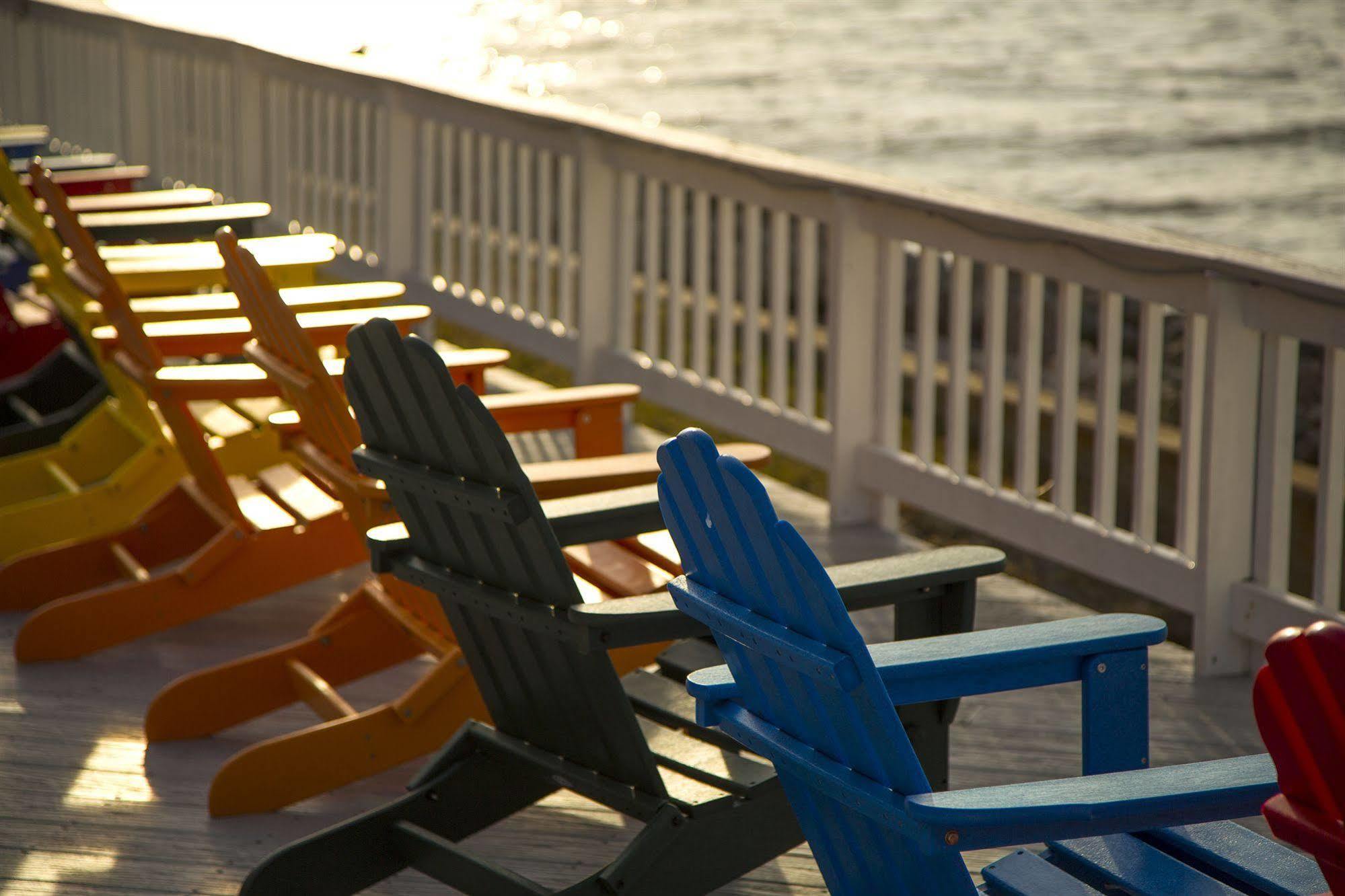 Sailport Waterfront Resort