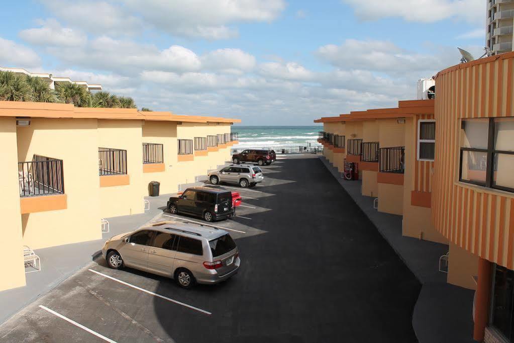 Grand Prix Front Daytona Beach