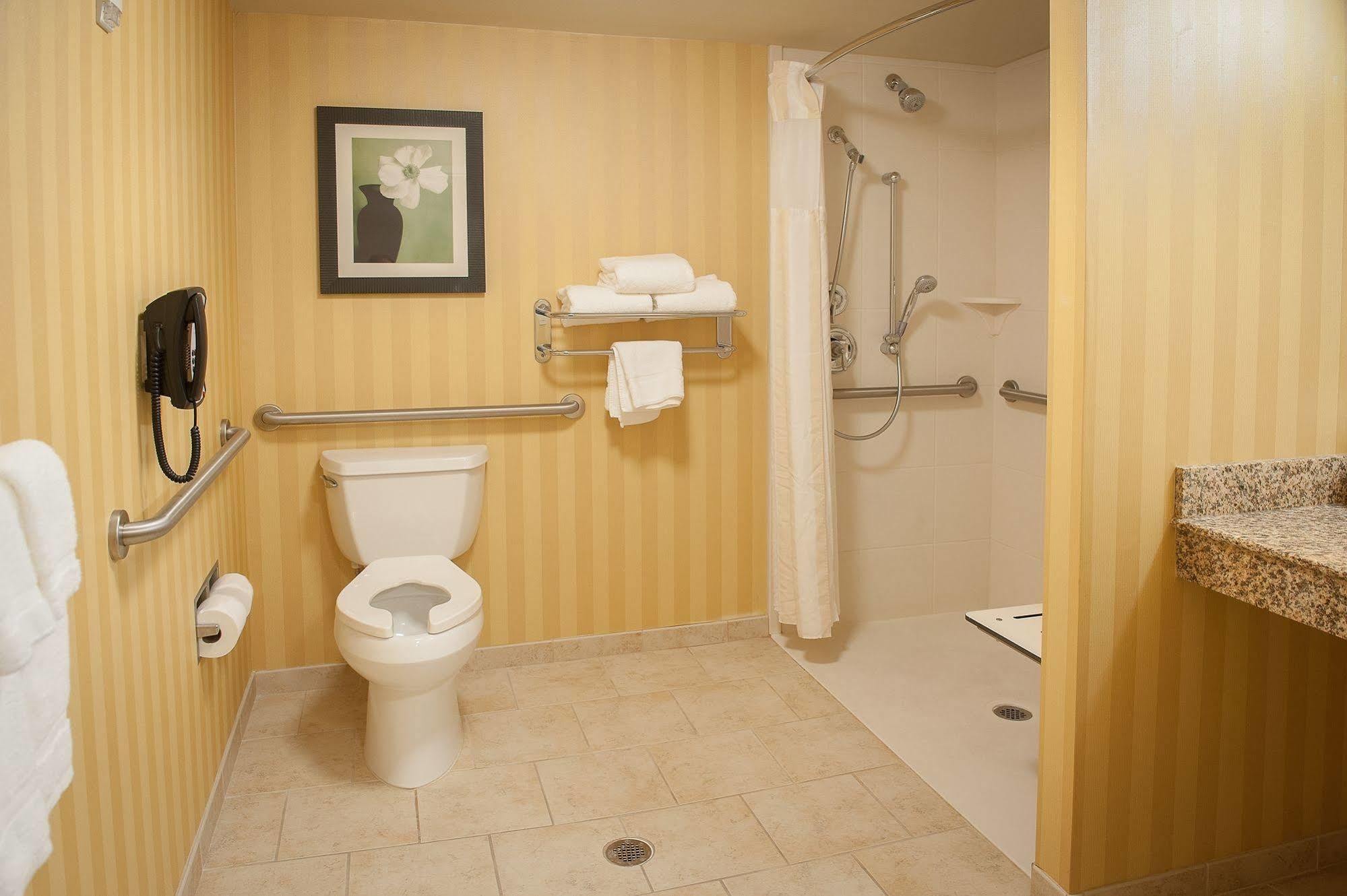 Hilton Garden Airport/medical Center Hotel