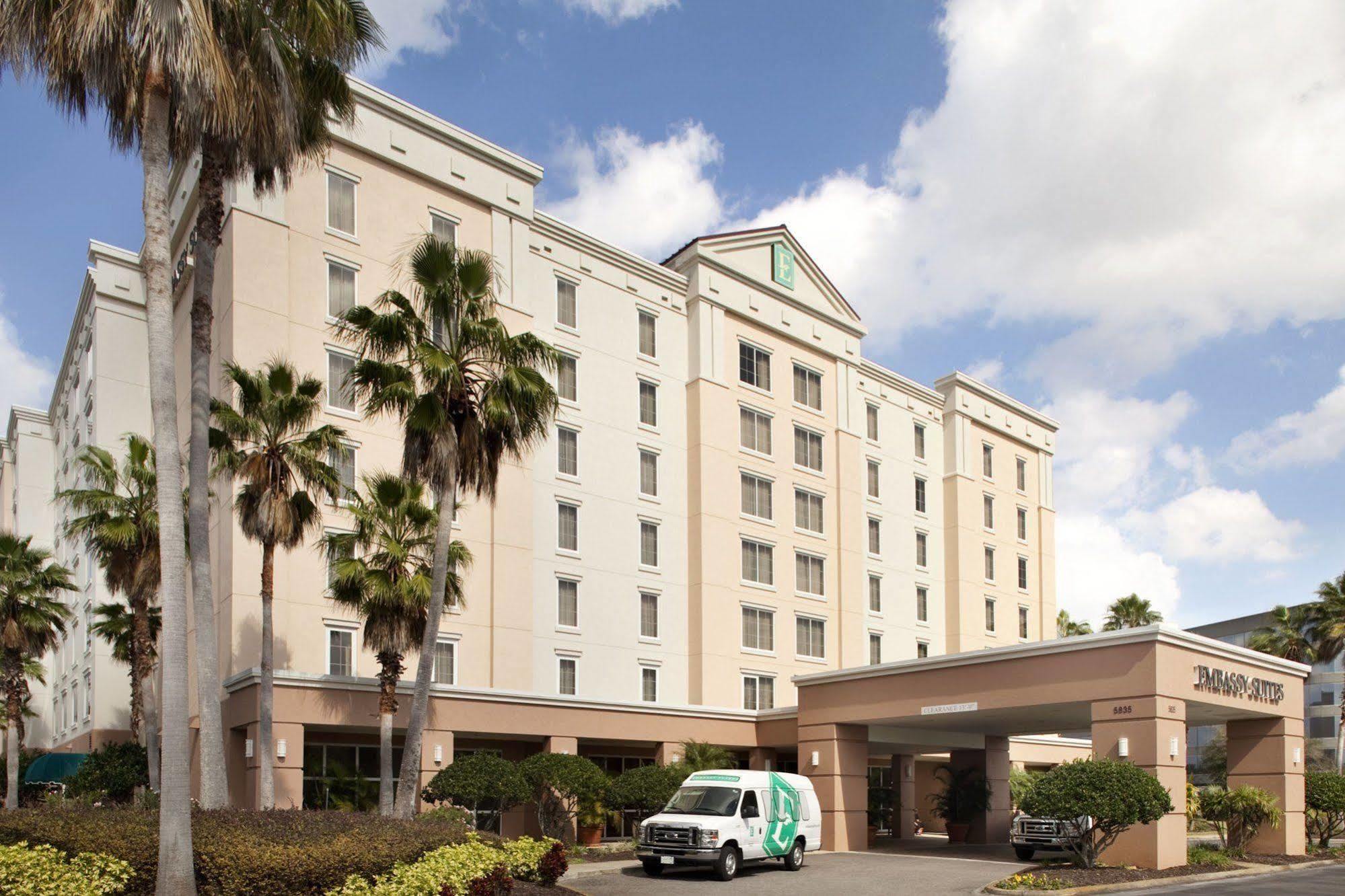 Embassy By Hilton Airport 3*
