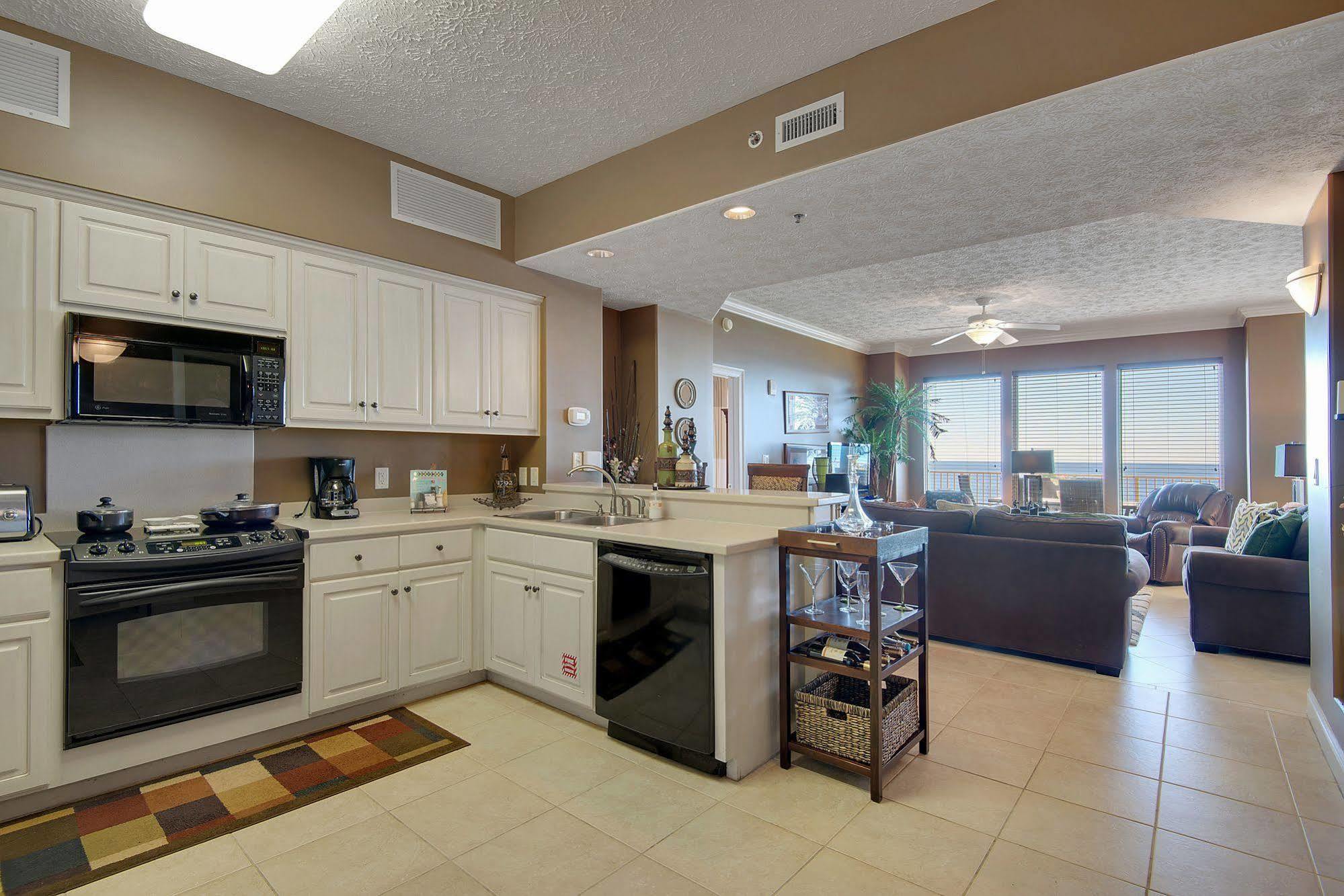 Aparthotel Gulf Crest Condominiums