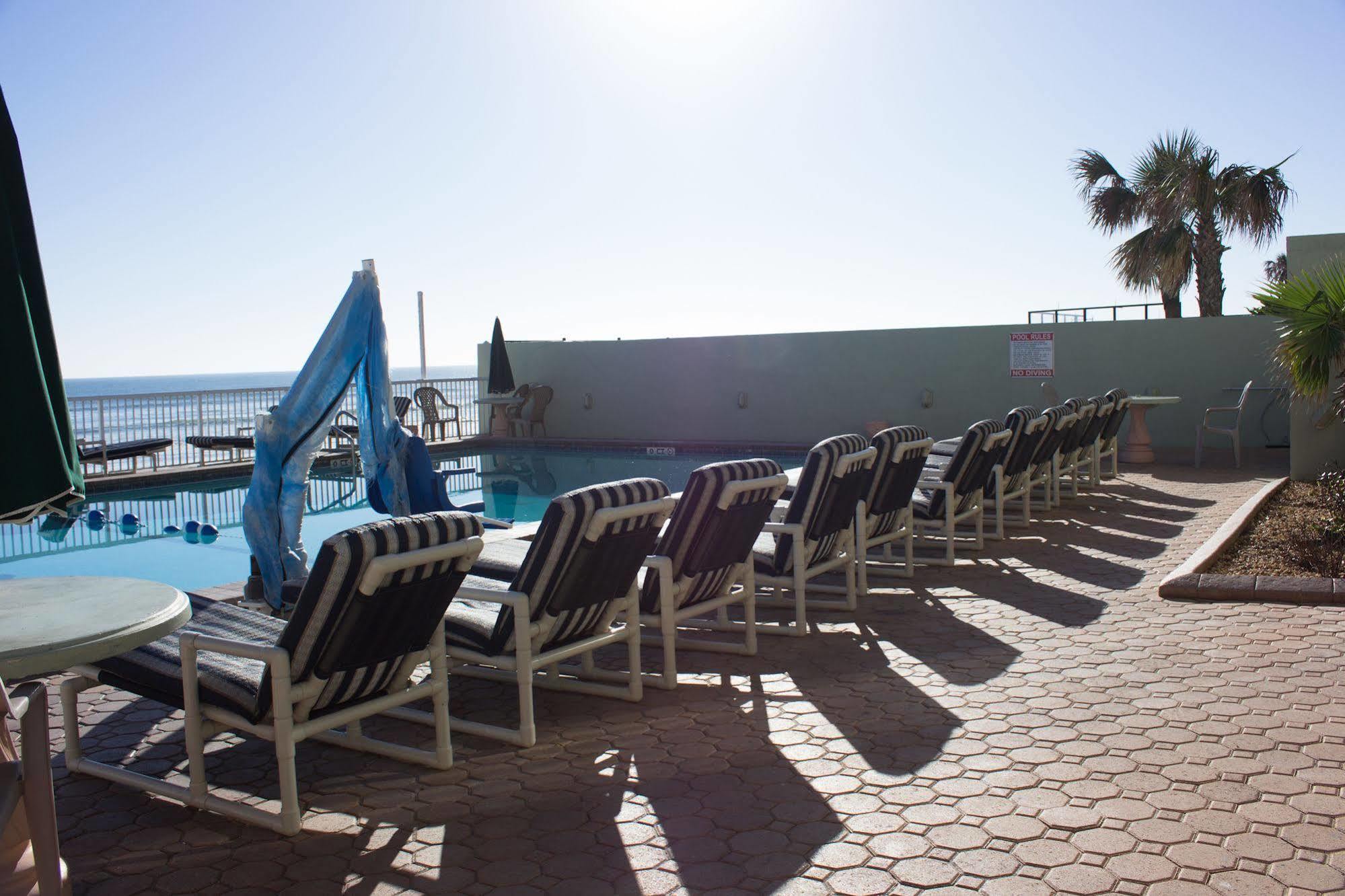 Ambros Daytona Motel 3*