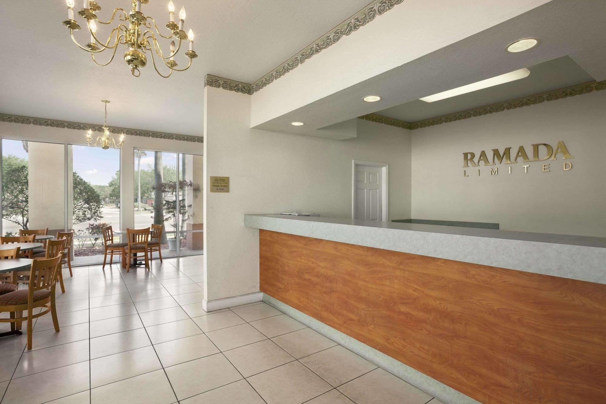 Hotel Ramada Limited And Clearwater
