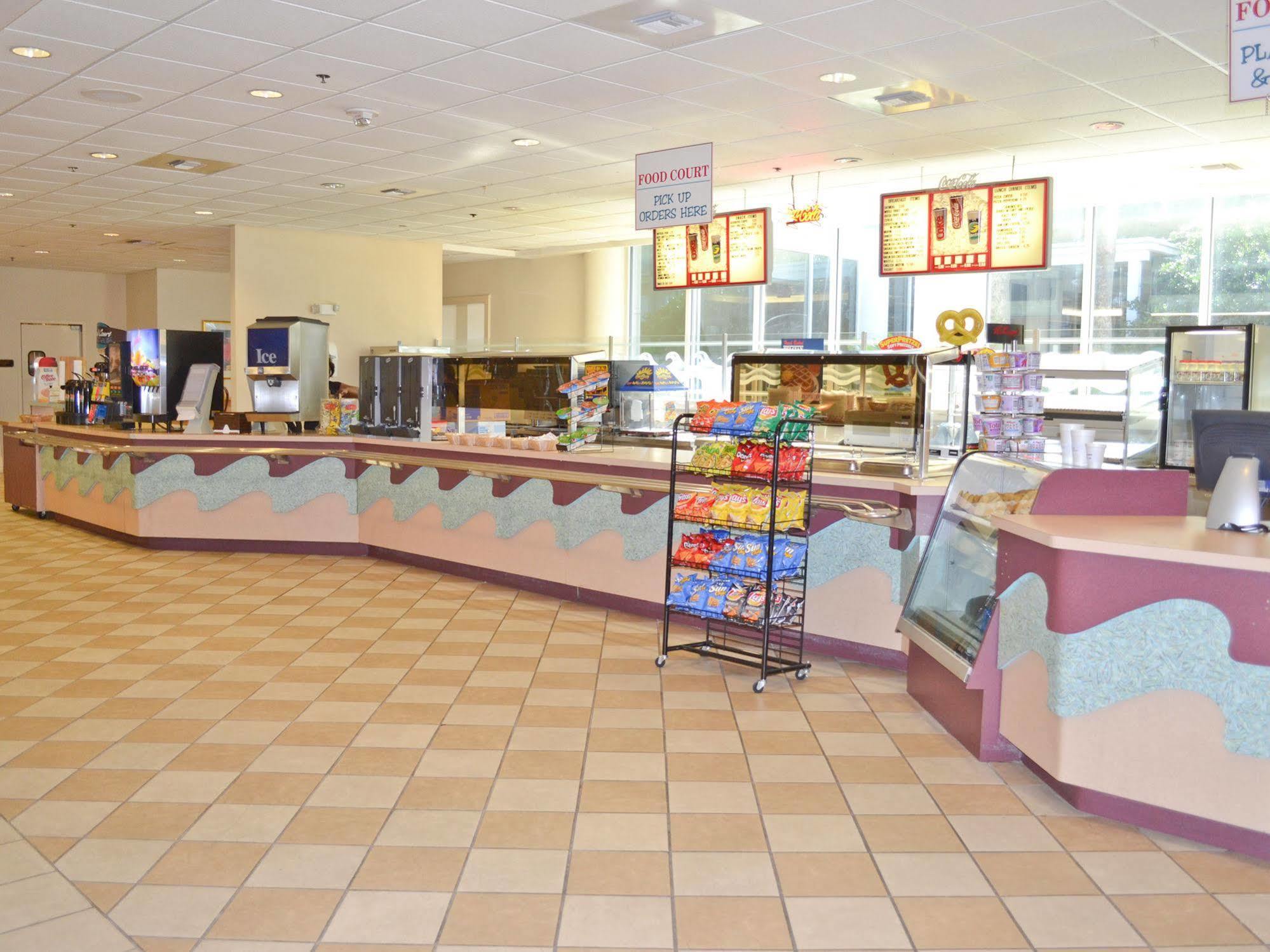 Boardwalk Hotel 2*