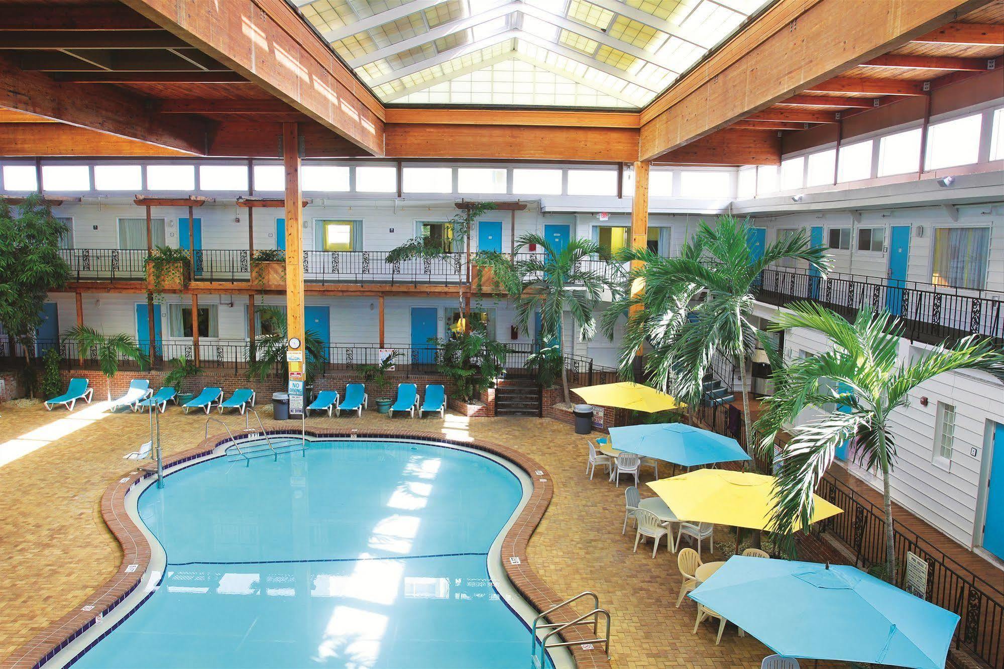 Perry's Ocean-edge Resort Daytona Beach