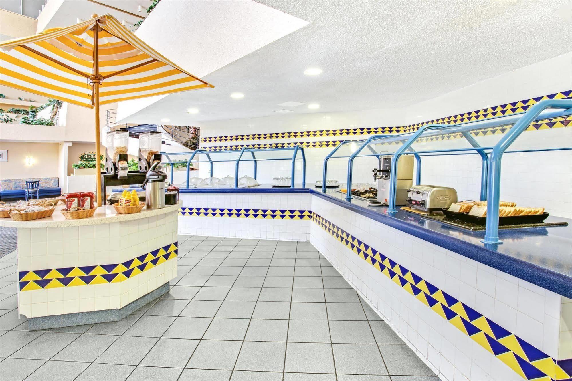Hotel Ramada Downtown 2*