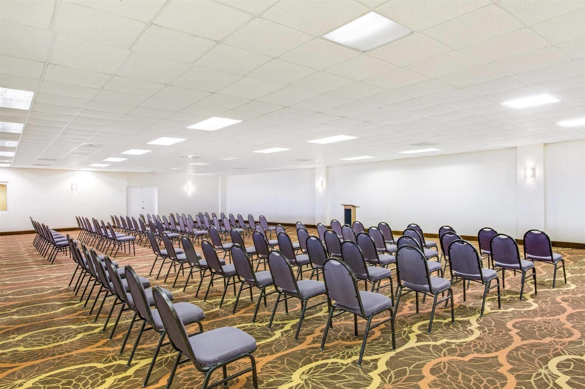 Ramada Downtown Orlando