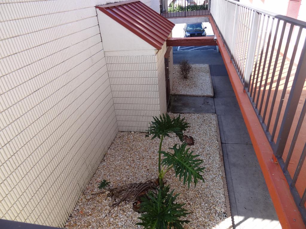 Econo - Clearwater 3*