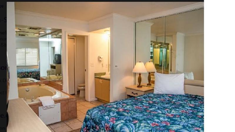 Club Aparthotel 3*