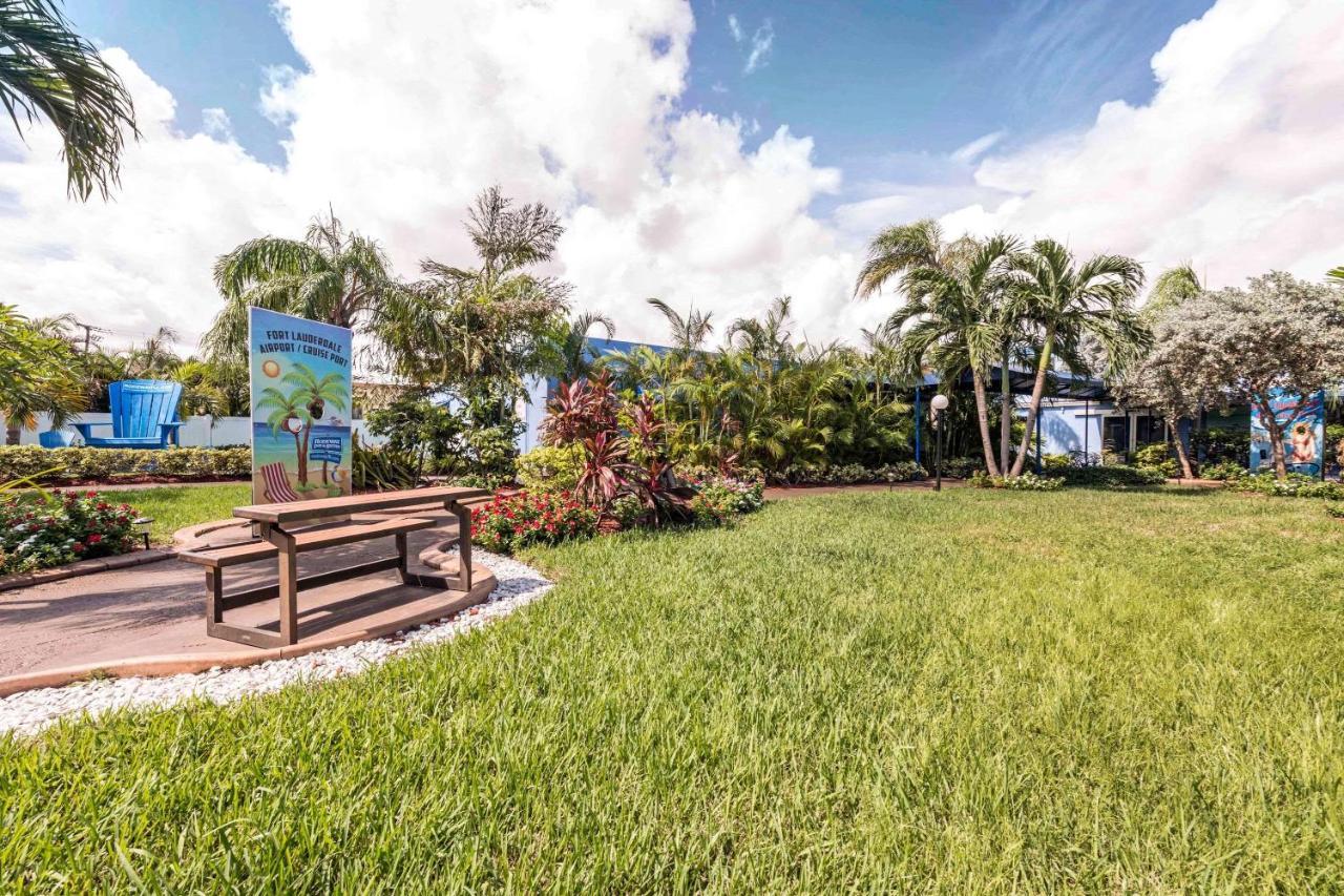 Hotel Rodeway & Lauderdale Airport & Cruise Port 3*