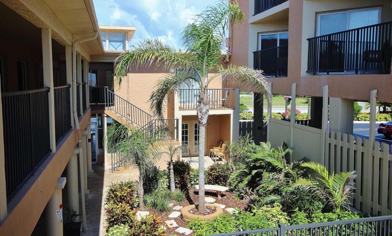 Belleair Club Apartment