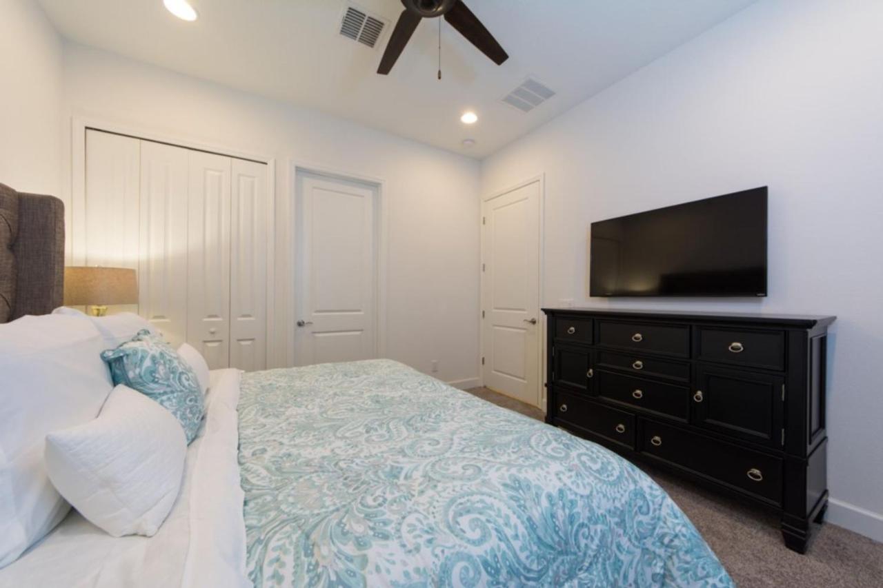 Fabulous Townhome Family Fe0386 *