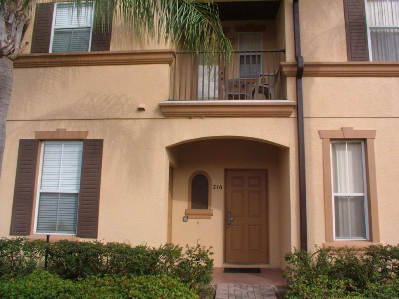 Regal Palms & 216 Verona Apartment