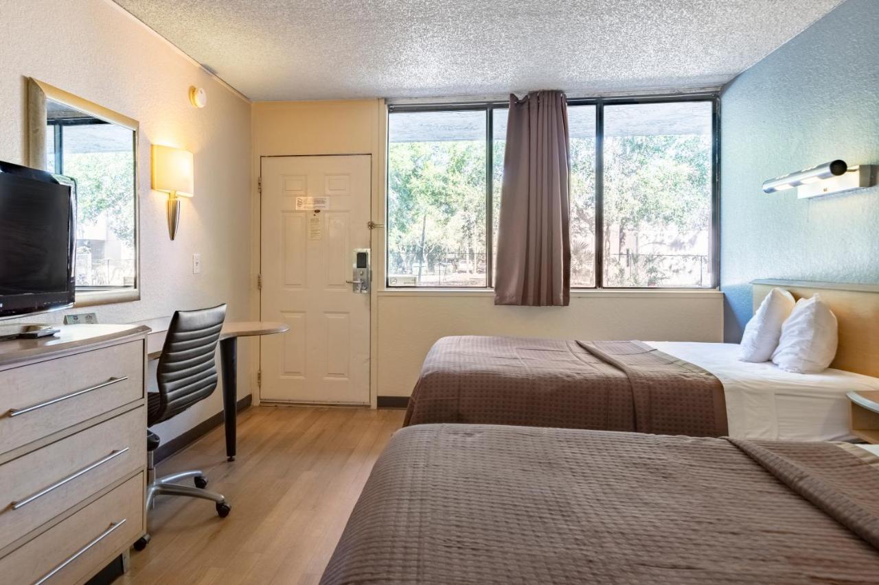 Hotel Econo - Clearwater