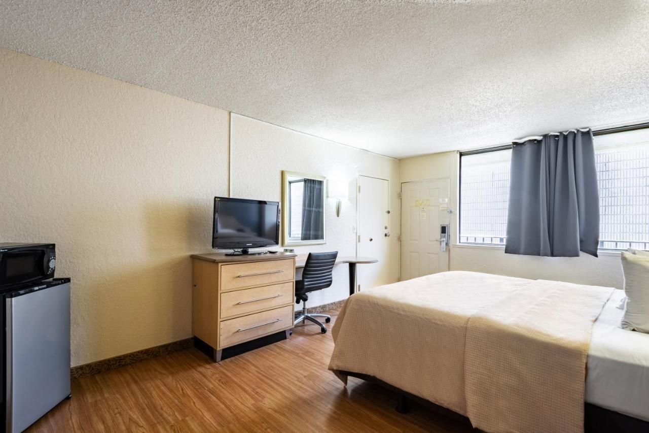 Econo - Clearwater 3* Palm Harbor