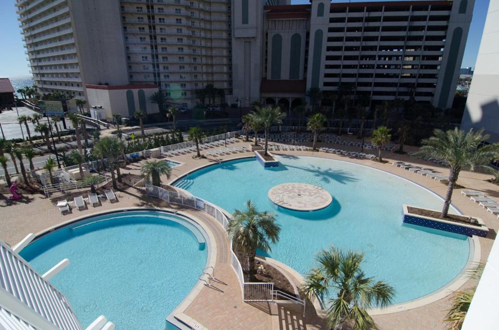 Apartment Laketown Wharf Panama City Beach