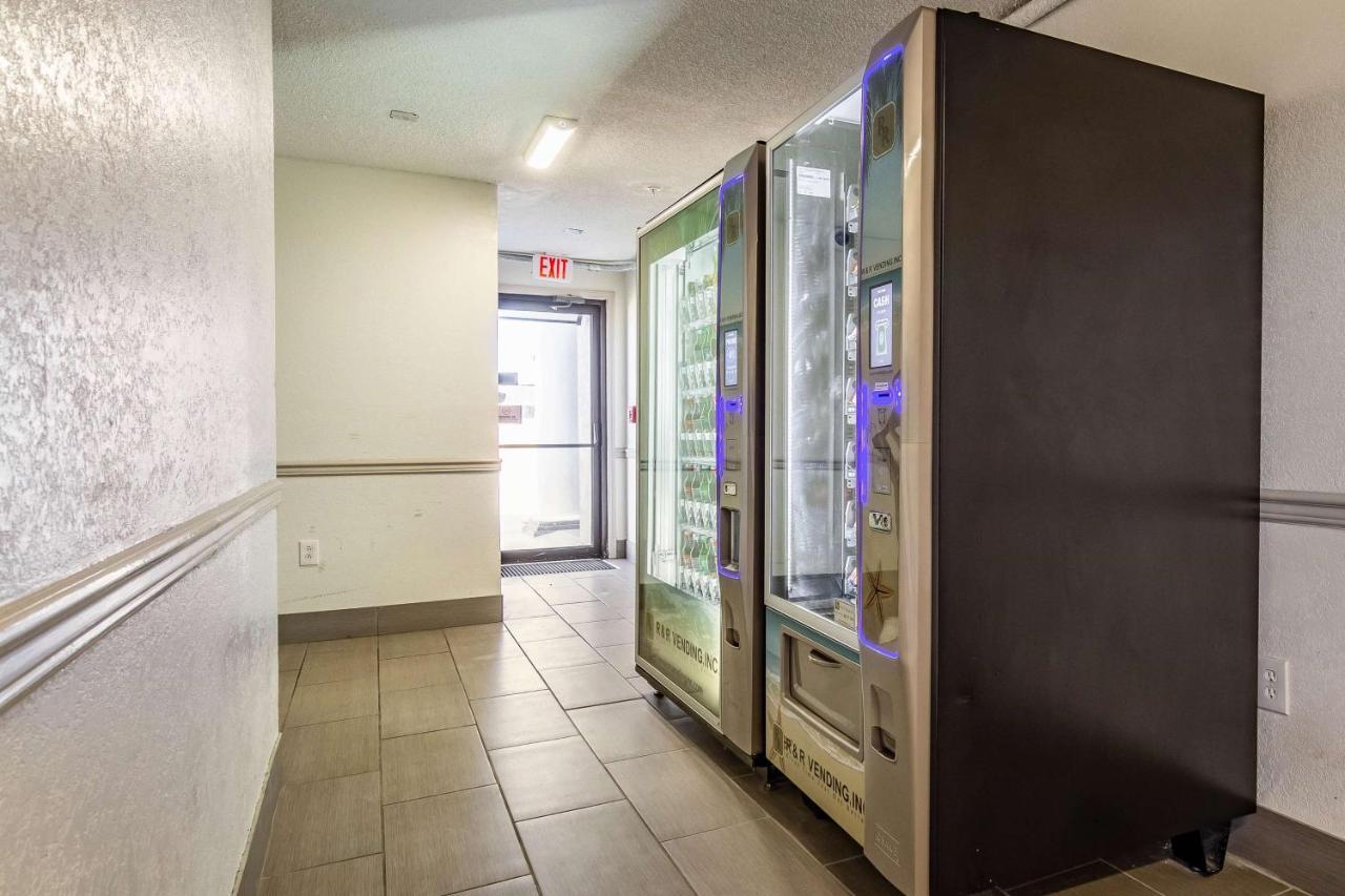 6 Pensacola, Fl Hotel 2*