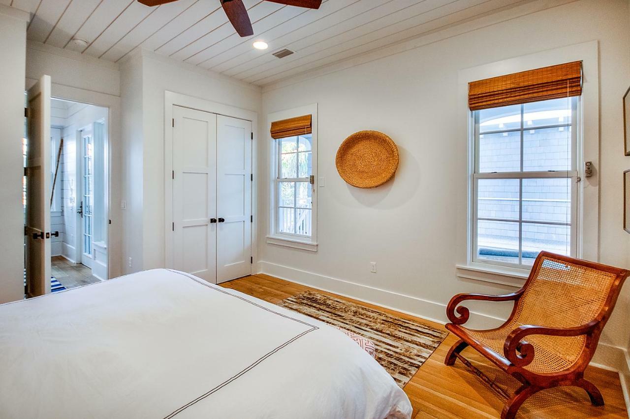 Captains Quarters By Exclusive 30a *