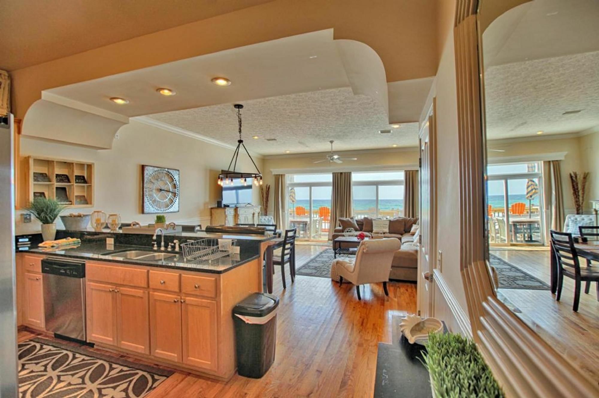 Southern Exposure Townhome By Panhandle Getaways Apartment *