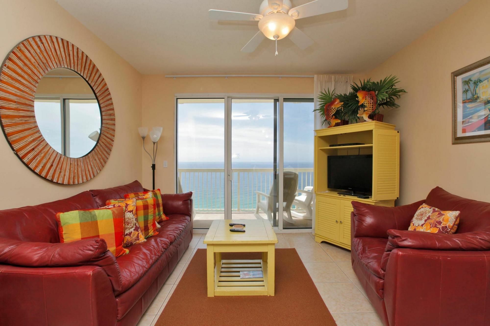 Celadon By Panhandle Getaways Apartment