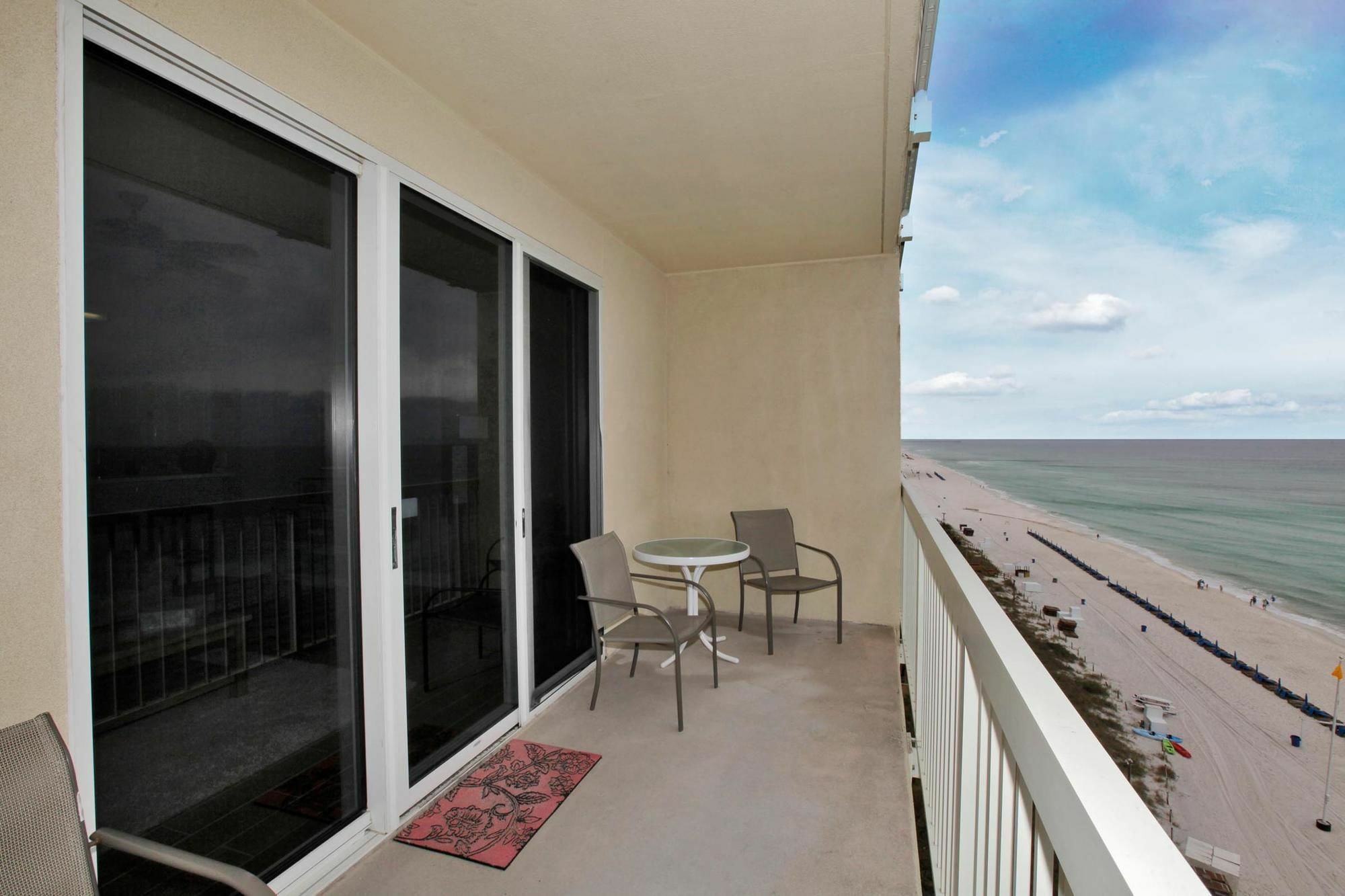 Celadon By Panhandle Getaways