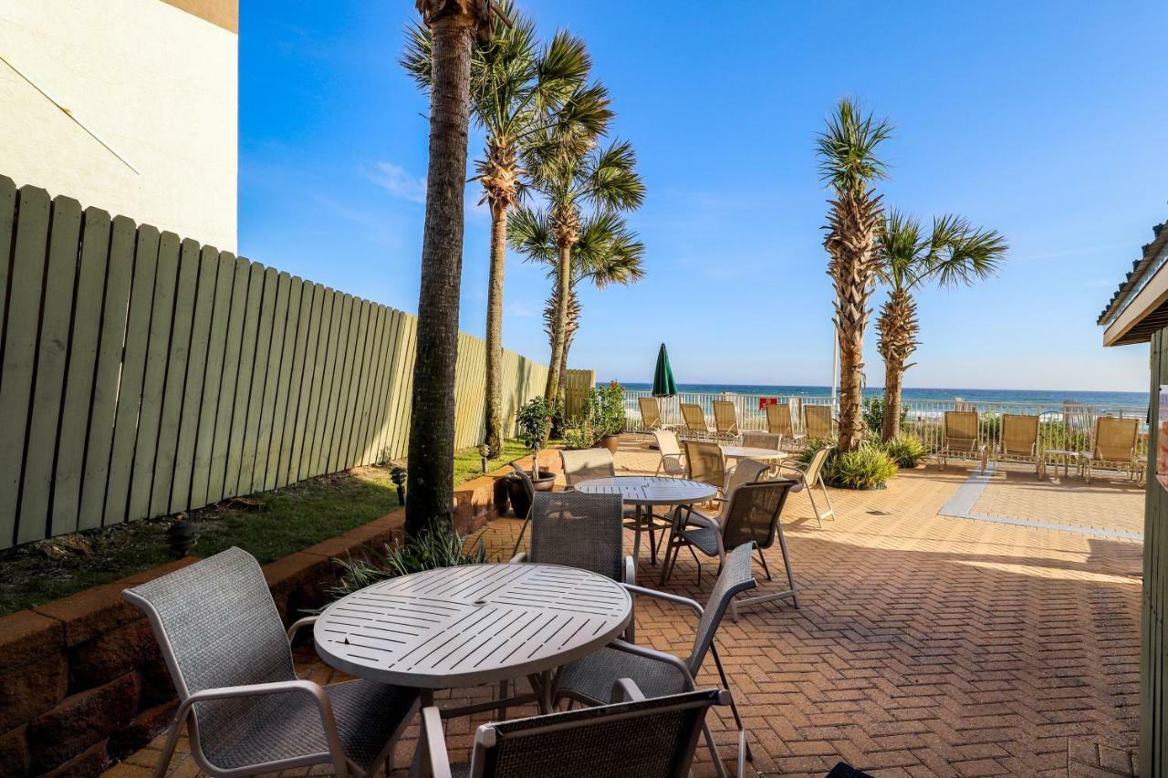Apartment Emerald Isle 2207